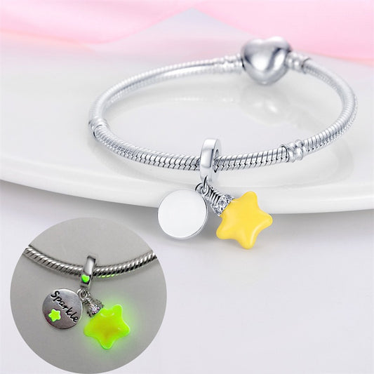 Charm Colgante de Estrella Con Leyenda "Sparkle" / Glow in the Dark