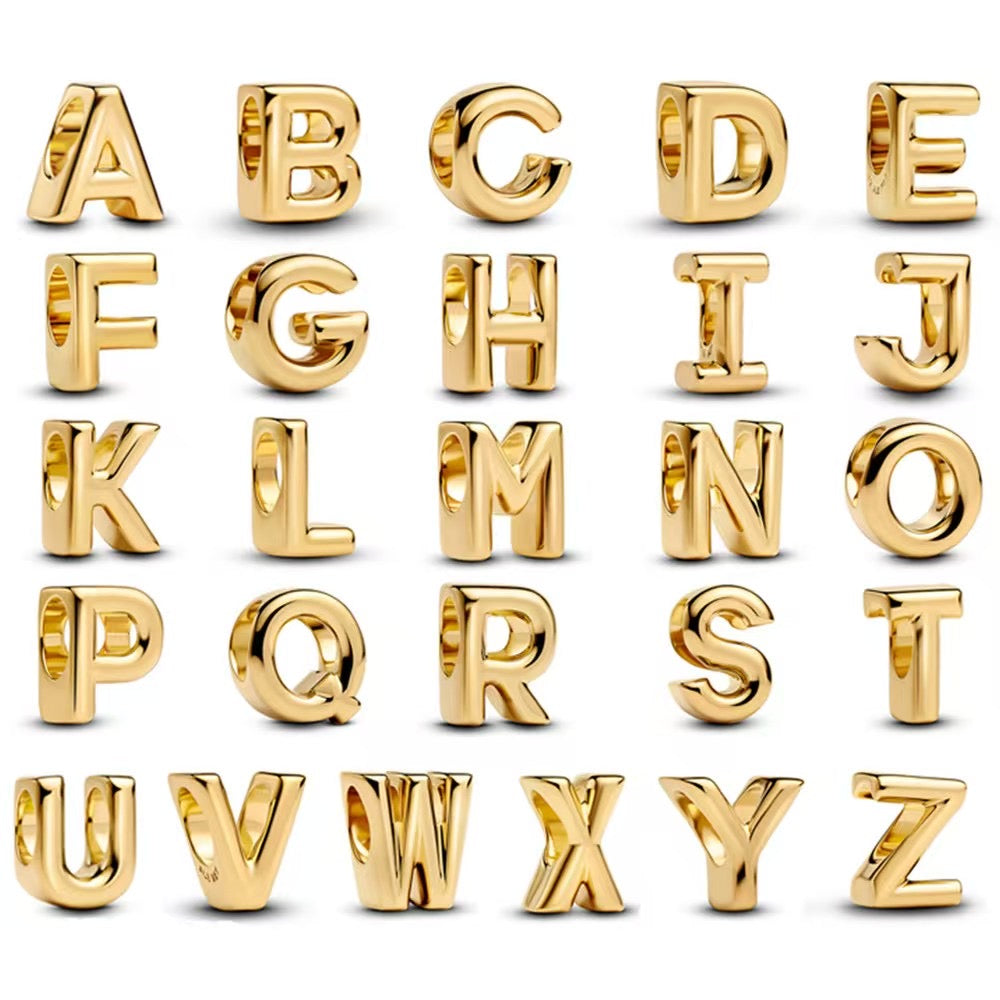 Charm Con Letra Del Alfabeto A-Z Dorado