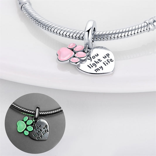 Charm Colgante De Huella De Perro Con Frase "You Light Up My Life" / Glow In The Dark