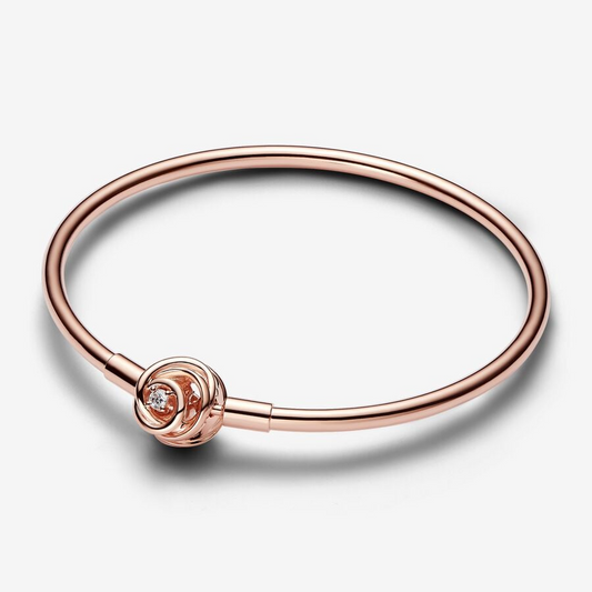 Brazalete Rígido Con Broche Gelang Plata / Oro