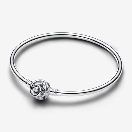 Brazalete Rígido Con Broche Gelang Plata / Oro