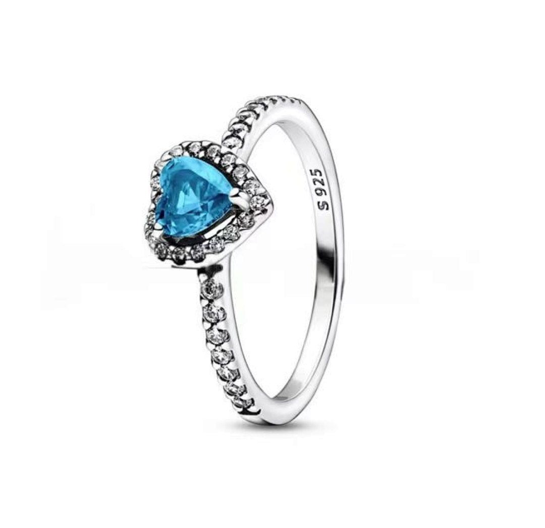 Anillo Corazón Elevado