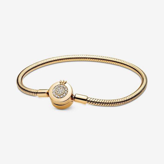 Brazalete Broche Corona "O" Resplandeciente